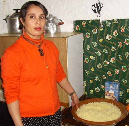  Para nuestra edición impresa, el pasado año Fatiha nos preparó una receta de couscous 