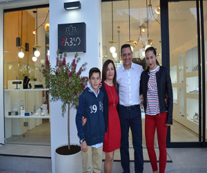 Pablo abre tienda propia en Alhama de Joyería-Relojería