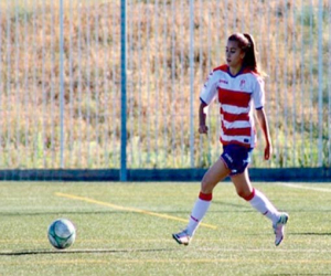 “Los prejuicios siguen condicionando a muchas niñas que no juegan por vergüenza”