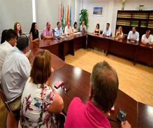 Diputación comienza con las comarcas de Loja y Alhama una ronda de reuniones comarcales con todos los alcaldes de la provincia