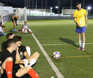 El Recre encuentra su primera victoria contra el Barrio