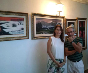 El pintor de raíces alhameñas, José María Martín, expone 'La Vega que no conoces' 