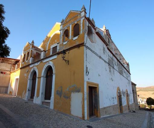 El Ayuntamiento de Alhama llega a un acuerdo para adquirir el antiguo cine 