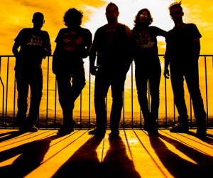 Antihéroe pone a la venta su nuevo EP “Viento atrás”