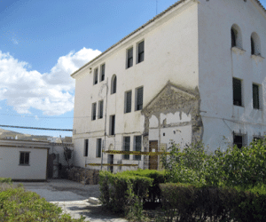 Esta casa-cuartel es una ruina