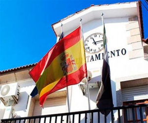 Las deudas de nuestros Ayuntamientos, el de Alhama el de más deuda viva