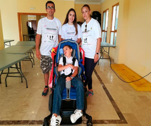 El club de senderismo Navachica de Jayena solidario con la Adrenoleucodistrofia