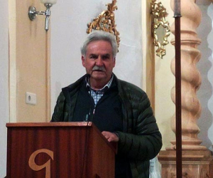 Juan Antonio Haro ofrece un original pregón de Semana Santa en Jayena, con el Pino de las Cinco Ramas como protagonista