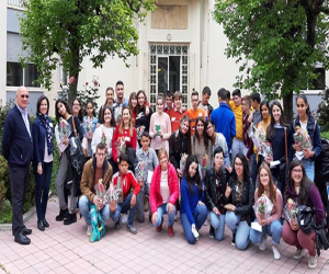 Encuentro entre los colegios de la Sagrada Familia y Los Castaños de Ventas de Zafarraya