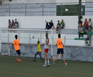 Liga infantil, partido con sabor a victoria para el equipo perdedor