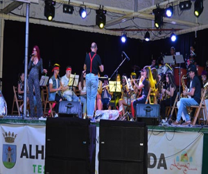 La verbena de la EMAG retomó los sonidos de siempre