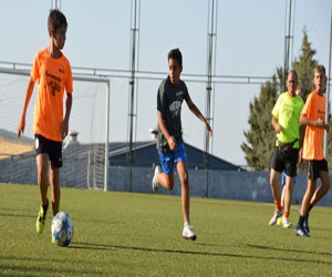 Liga infantil, casi, pero no