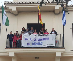 Cacín también alzó la bandera contra violencia de género