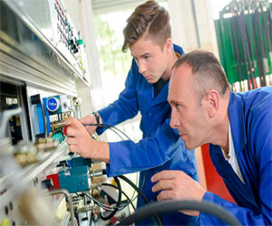 Educación flexibiliza la horas de formación práctica de FP y régimen especial