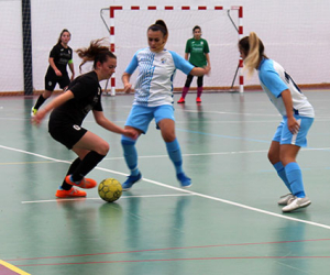 La UD Alhameña femenino empieza con mal pie