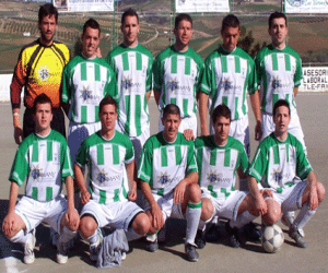 La Alhameña empata en Peligros en un pobre partido