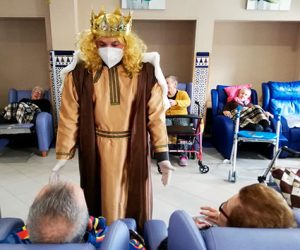 La ilusión también llegó a los mayores de la residencia