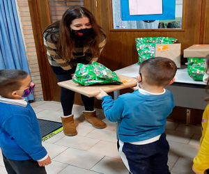 Familias alhameñas aportaron 350 euros para que ningún niño se quedara sin juguetes