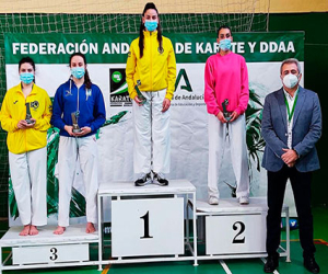 Alicia Correa tercera en el Campeonato de Andalucía de karate senior