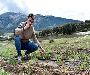 El financiero que lo dejó todo por el campo y la estevia