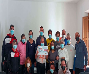 Entrega de la recaudación del Bingo Solidario al CDO «El Lucero»