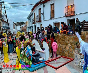 En Fornes los reyes magos, pajes y personajes de fantasía estuvieron encarnados por mujeres