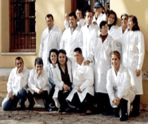 Los discapacitados aprenden a encuadernar