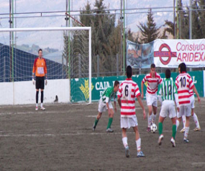 La UD Alhameña empata con el Granada