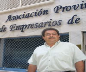 Miguel Arrabal, jatareño y presidente de la Asociación Provincial de Empresarios de Playas de Málaga