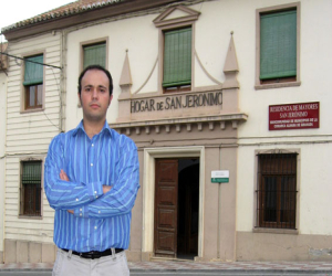 Raúl Gálvez toma posesión como nuevo director del Hogar San Jerónimo de Alhama
