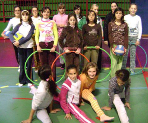 La gimnasia rítmica se afianza en el deporte alhameño