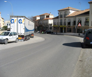 Un hombre mayor atropellado a la altura de la curva de correos en Alhama