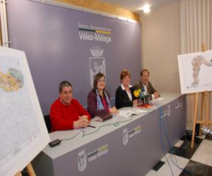 La mejora de la carretera con la costa cada vez más cerca