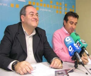 El alcalde de Zafarraya y su antecesor son juzgados por construir un hotel en zona verde