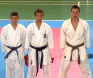 Karatecas alhameños entrenarán con karatecas de toda Andalucía