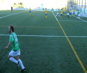 Victoria de la UD Alhameña que le sirve de ánimo y para darle un respiro en la clasificación