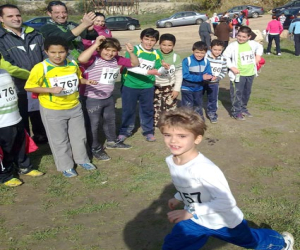 El pre-benjamín alhameño David García se proclama campeón de la prueba de campo a través en Loja