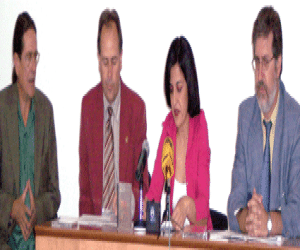 Presentada en Granada la 40ª edicion del festival, 2005