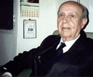 Biblioteca Pública de Cacín