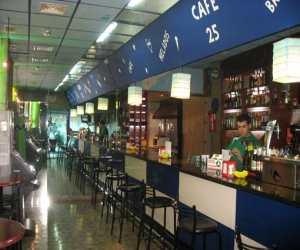 El Café 25 abandona el horario de madrugada y reorganiza su actividad