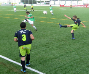 Máxima expectación tras el empate de la UD Alhameña frente al Loja B