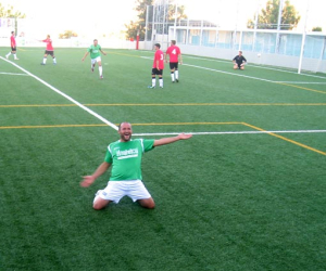 La UD Alhameña mejora pero no consigue sumar sus tres primeros puntos