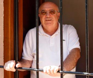 El capellán de la cárcel de Albolote: «Si intentara cambiar a los presos me sentiría frustrado todos los días»