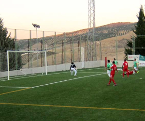 La UD Alhameña perdona y no consigue sumar ante el Abes