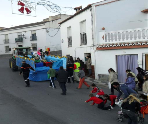 Los Magos de Oriente; un juguete, una sonrisa en Jayena
