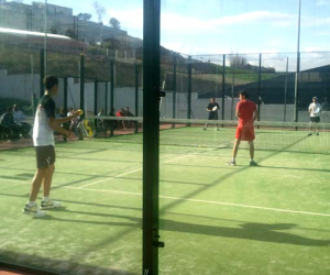 El pádel continúa ganando adeptos en Alhama