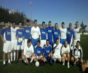 Los veteranos de la UD Alhameña se vistieron de corto