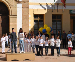 Los centros escolares  de Alhama celebraron el Día de la Paz y NO Violencia