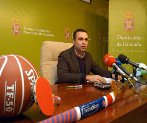 La delegación de Deportes de la Diputación fomenta el deporte base con convivencias en las comarcas entre jugadores federados y no federados 