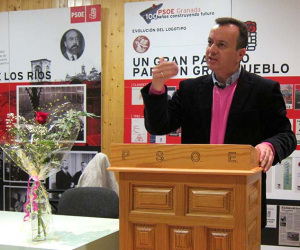 Acto público de Higinio Almagro en la Casa del Pueblo de Alhama